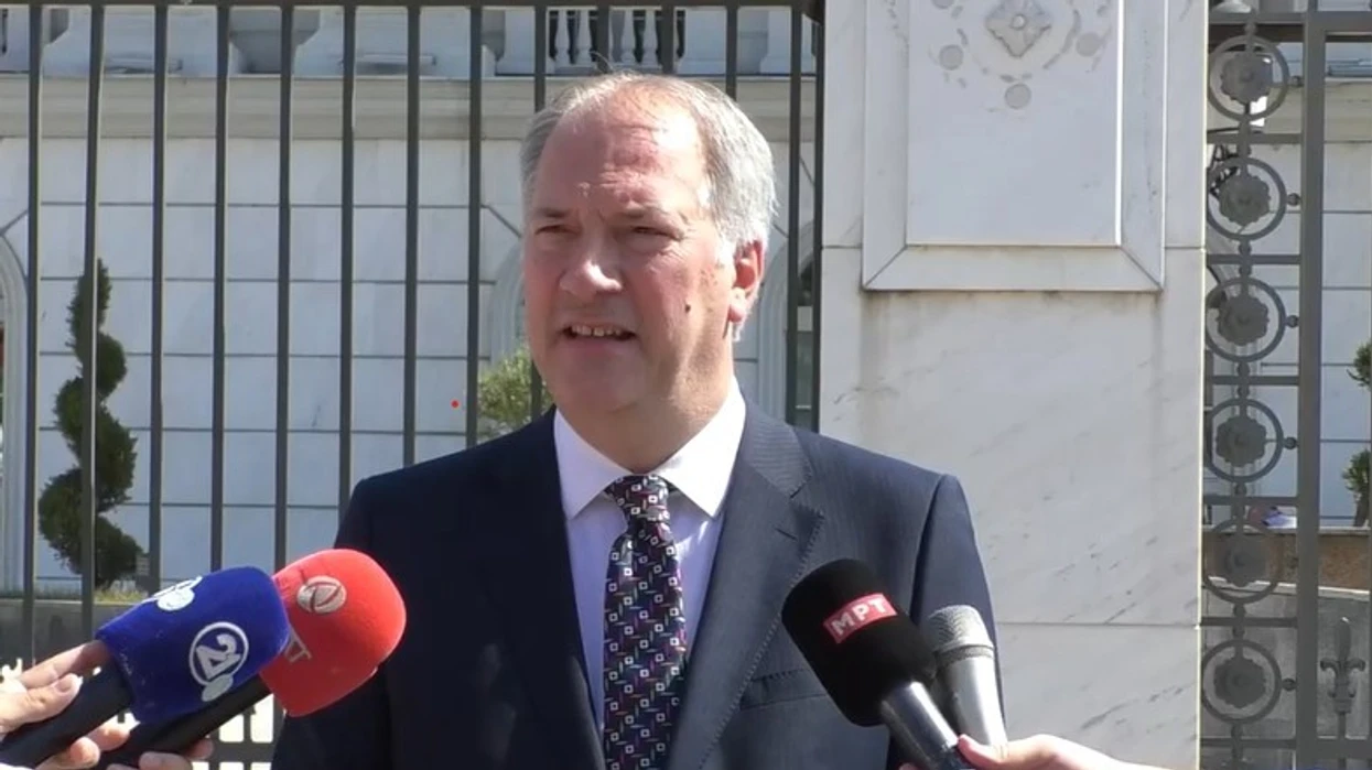 Zhernovski  Qeveria po përgatit pranimin e propozimit francez