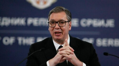 Vuçiq me “ide të çmendur”, thotë se ka angazhuar ekspertë për ndryshimin e rrjedhës së Ibrit