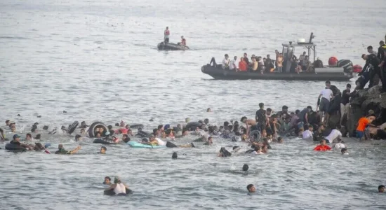 72 të vdekur gjatë krizës së migracionit në Ceuta