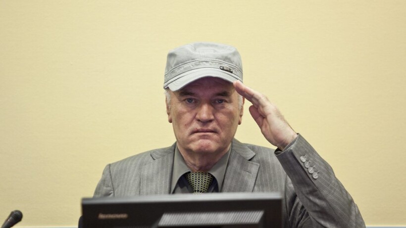 Ndërron jetë krimineli Ratko Mladiq