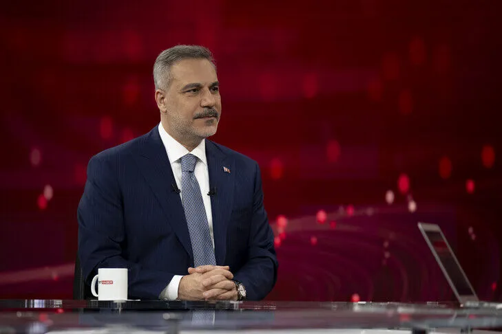 Kryediplomati turk Fidan zhvilloi bisedë me kryetarin e Partisë Demokratike Turke në Maqedoninë e Veriut, Zeynula