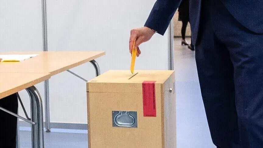 Islanda në referendum për rifillimin e negociatave për anëtarësim në BE