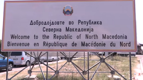 (VIDEO) Në Tabanoc nuk të presin shqip, shqipja hiqet nga tabela e parë, e dyta nuk ka ndryshuar