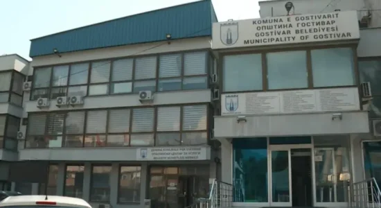 (VIDEO) Situata në Gostivar po qetësohet, 57 persona kërkuan ndihmë mjekësore