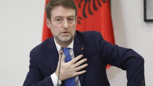 Deklarata e Vuçiqit për ndryshimin e rrjedhës së lumit Ibër, Hoxha: Uji nuk mund të përdoret si armë presioni politik