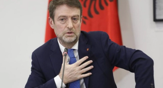 Deklarata e Vuçiqit për ndryshimin e rrjedhës së lumit Ibër, Hoxha: Uji nuk mund të përdoret si armë presioni politik