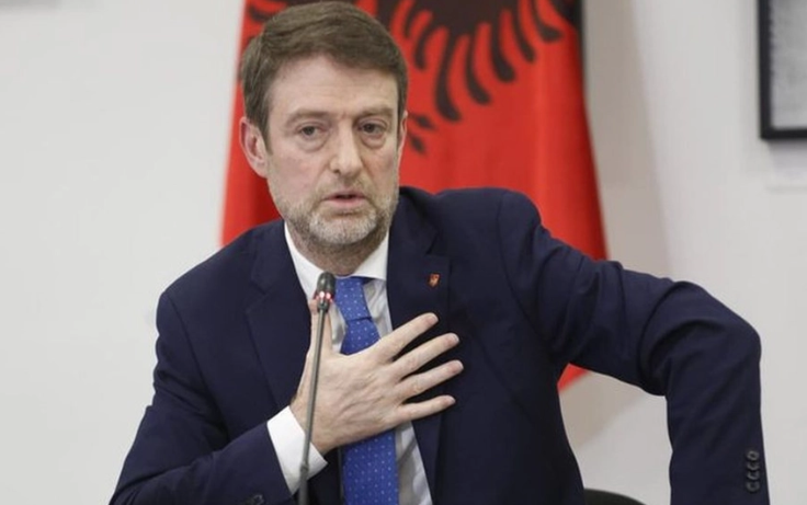Deklarata e Vuçiqit për ndryshimin e rrjedhës së lumit Ibër, Hoxha: Uji nuk mund të përdoret si armë presioni politik