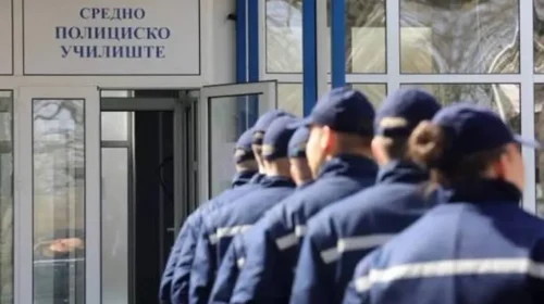 (VIDEO) VLEN dhe BDI shkëmbejnë akuza për konkursin e policisë
