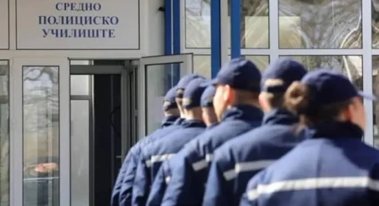 Vetëm disa shqiptarë në mesin e 310 të pranuarve në Shkollën e Mesme të Policisë