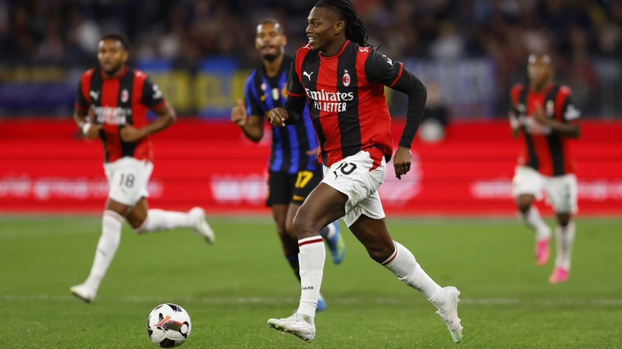 Rafael Leao gati për t’u transferuar në Ligën Premier pasi refuzoi një ofertë fitimprurëse nga Arabia Saudite