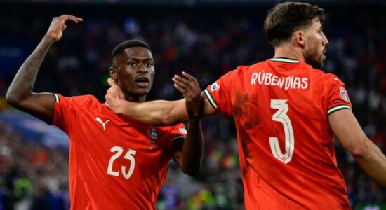 Milan dhe Manchester City, në një shkëmbim spektakolar: Leao për Ruben Dias?