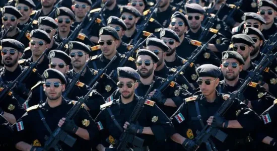 Ushtria iraniane: Doktrina e saj ushtarake po kalon nga “mbrojtëse në sulmuese”