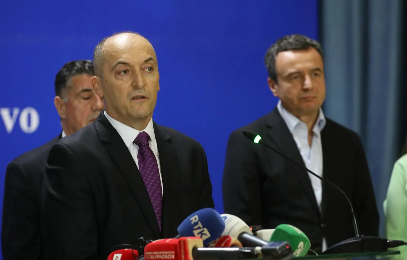 Sejdiu pranon kandidaturën për president: Jam vënë në shërbim të Republikës