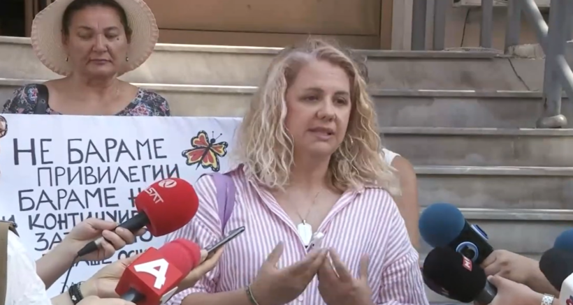 (VIDEO) Pacientët me kancer herë me terapi, herë pa terapi
