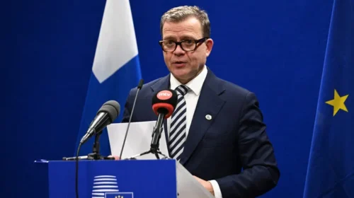 Finlanda paralajmëron se Rusia po përshkallëzon sulmet hibride në gjithë Evropën