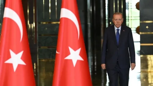 Erdogan: Turqia mobilizoi të gjitha burimet pas përmbysjes së anijes së pasagjerëve në brigjet e Qipros Veriore