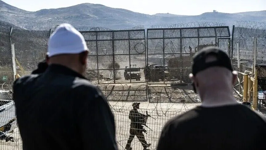 Izraeli dëbon kritikët evropianë nga qendra e koordinimit për Gazën e udhëhequr nga SHBA-ja