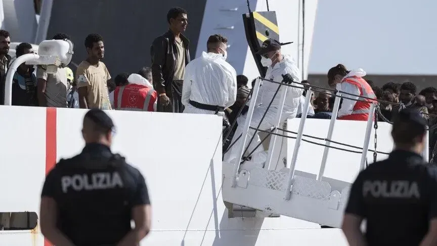 Spanja kundërshton dëbimet e njëanshme të azilkërkuesve drejt Italisë