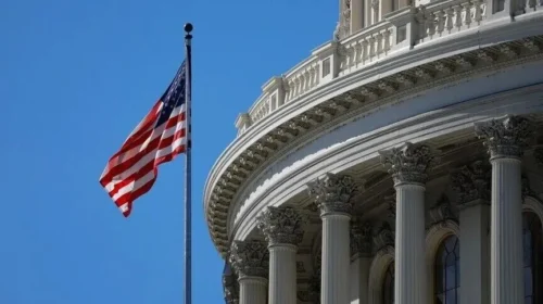 Ligjvënësit amerikanë kërkojnë lirimin e studentes amerikane të mbajtur në Izrael