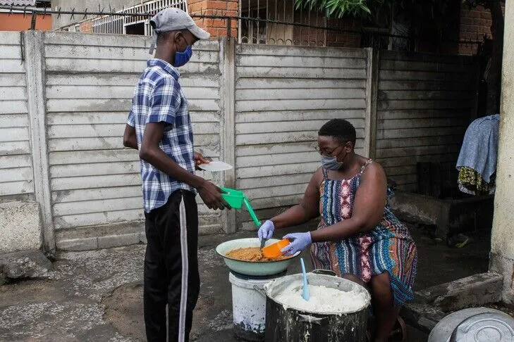 OKB: 7,6 milionë njerëz në Zimbabve rrezikojnë të përballen me uri akute