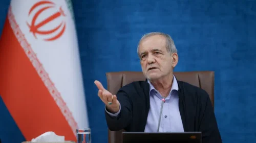 Irani “bie dakord” me Omanin për itinerarin e kalimit në Hormuz, e lidh rihapjen me përmbushjen e angazhimeve nga SHBA