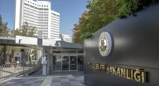 Ambasadori i Ukrainës thirret në Ministrinë e Jashtme turke për sulmet ndaj anijeve në Detin e Zi