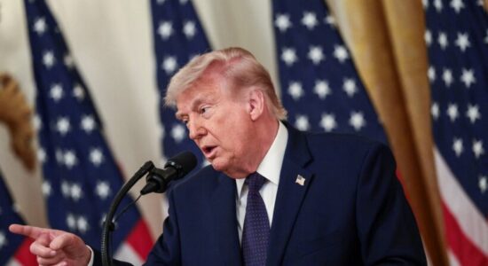 Trump planifikon të shpenzojë 927 milionë dollarë për rinovimin e Shtëpisë së Bardhë