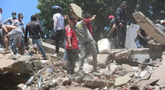 Numri i të vdekurve nga tërmetet në Venezuelë rritet në 6.509, vazhdon rindërtimi