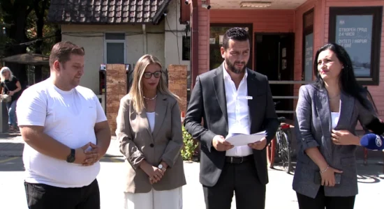 (VIDEO) Këshilltarët e AKI-së: VLEN nuk votoi për projektet shqiptare