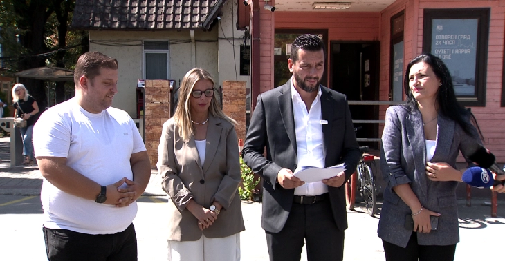 (VIDEO) Këshilltarët e AKI-së: VLEN nuk votoi për projektet shqiptare