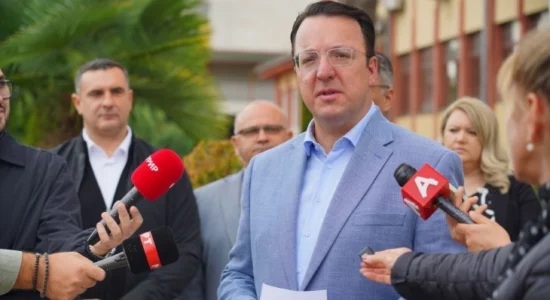 Nikolloski paralajmëron rrugë të re të shpejtë nga Radovishi drejt kufirit me Bullgarinë