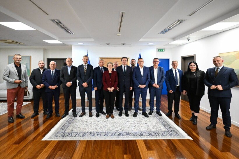 Partitë shqiptare në Luginë bashkohen në koalicion, gati për zgjedhjet në Serbi