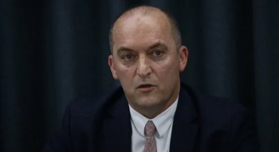 Bekim Sejdiu tërhiqet nga kandidatura për president: Nuk ka mbështetje të mjaftueshme parlamentare