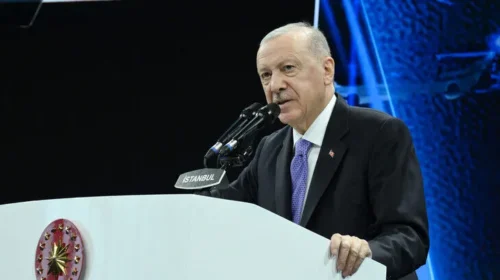 Erdogan: Turqia kundërshton ndarjen Lindje-Perëndim, pakti i mbrojtjes së Mekës nuk synon Iranin apo Izraelin