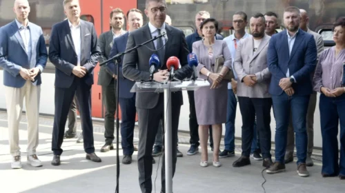 Mickoski: Rritja e prodhimit industrial prej 3,4 për qind është tregues se gjendja është stabilizuar