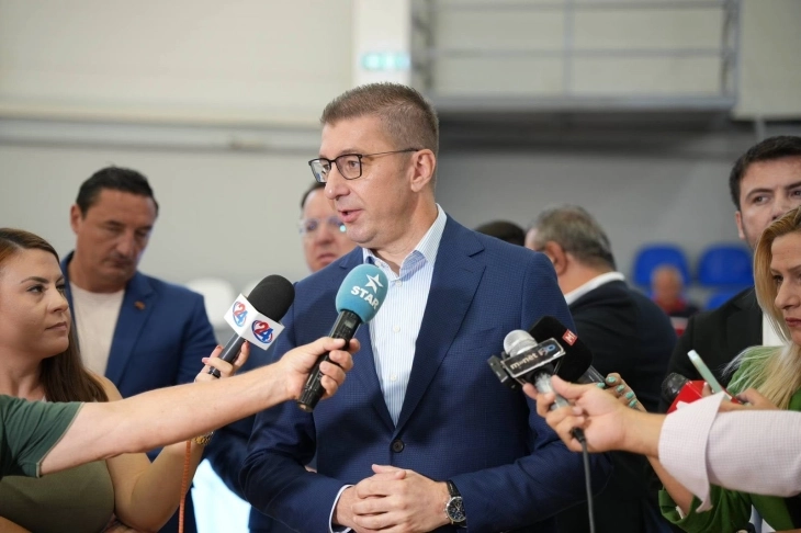 (VIDEO) Mickoski: Nuk do të rrritet çmimi i energjisë elektrike