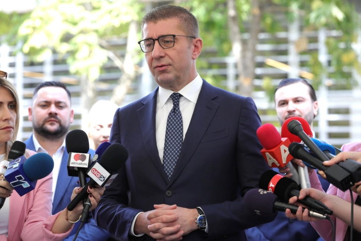 Mickoski për dhënien me qira të “Makedonium”: Që sot do të kërkoj shkarkimin e drejtorit të Bordit drejtues