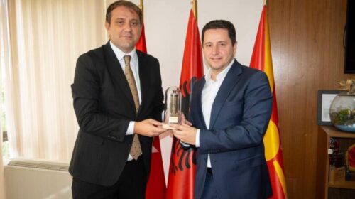 Kryetari i Gostivarit Limani pret ambasadorin e Kosovës Qehaja: Thellim i bashkëpunimit ndërmjet Gostivarit dhe komunave të Kosovës