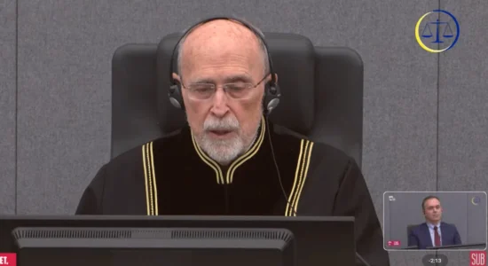 Charles L. Smith III: Kjo çështje gjyqësore nuk ka të bëjë me legjitimitetin e UÇK-së, por vetëm me përgjegjësi personale
