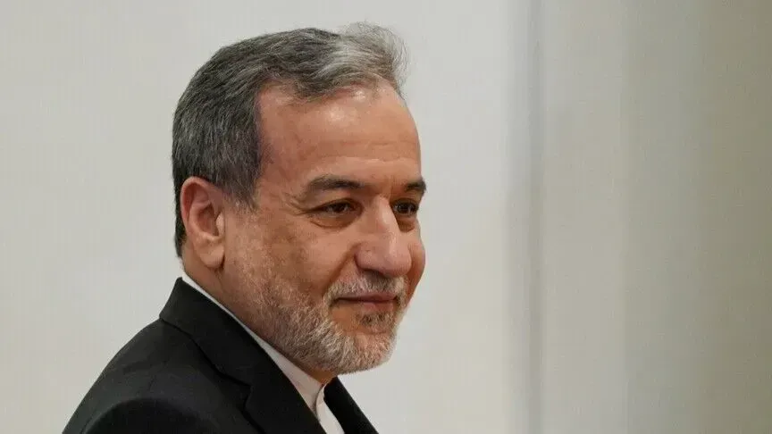 Araghchi: Irani pret përgjigje zyrtare nga SHBA-ja lidhur me propozimin për Hormuzin