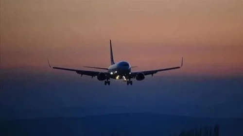 Irani anulon të gjitha fluturimet drejt Emirateve të Bashkuara Arabe