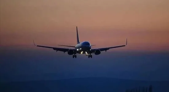 Irani anulon të gjitha fluturimet drejt Emirateve të Bashkuara Arabe