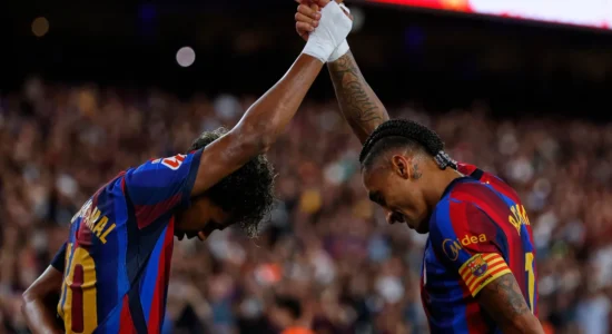 Barcelona e pandalshme fiton thellë ndaj Feyenoordit
