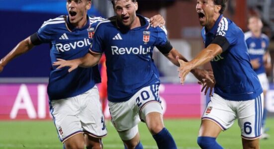 United e nis me poker Championsin, Bayern me 5 “yje”, fiton edhe Como