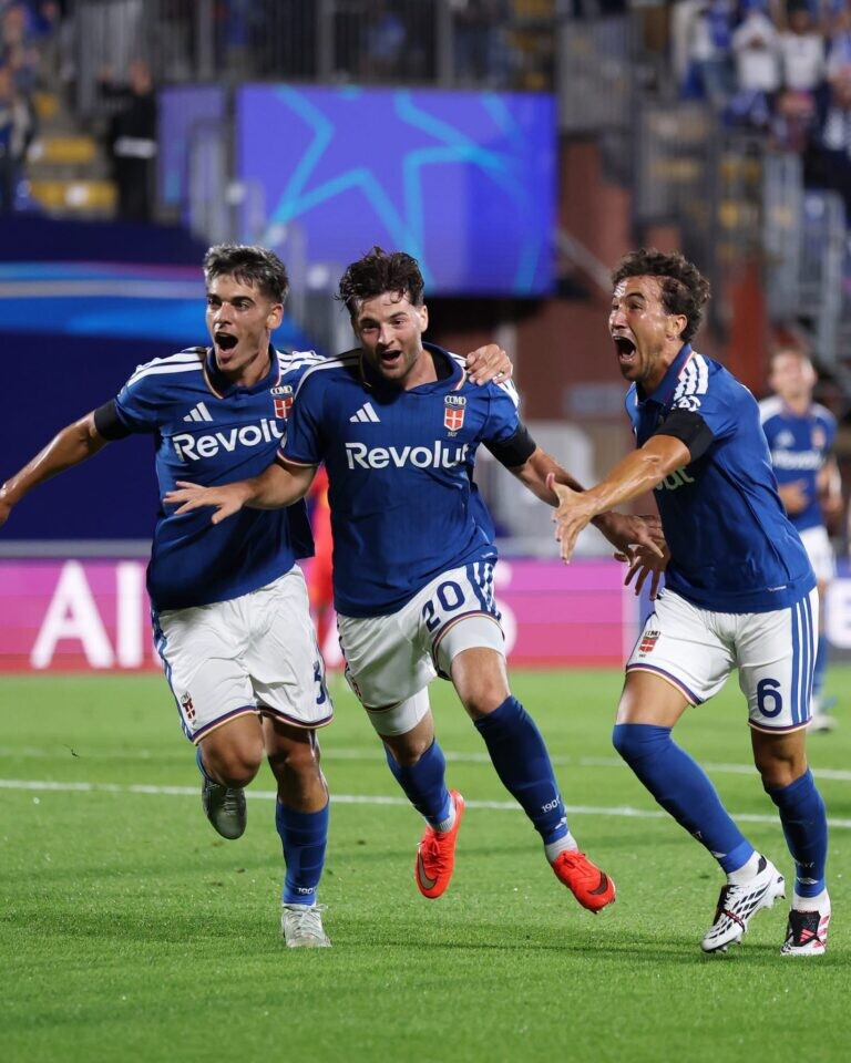 United e nis me poker Championsin, Bayern me 5 “yje”, fiton edhe Como