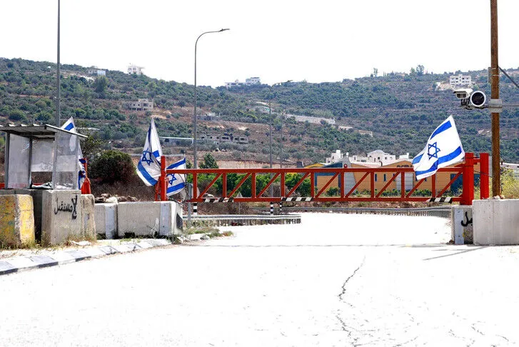 Komisioni palestinez: Plani izraelit për një rrugë vetëm për pushtuesit thellon ndarjen e Ramallahut