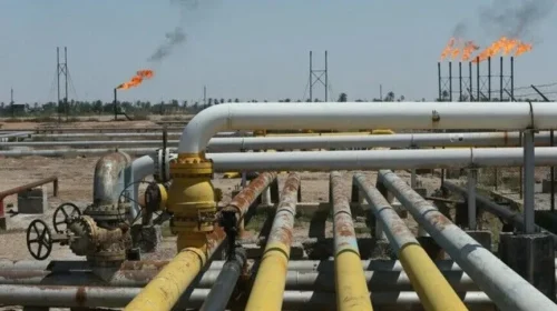 Çmimi i naftës Brent kalon 105 dollarë për fuçi ndërsa konflikti SHBA-Iran nxit shqetësime për furnizimin