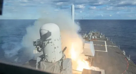 Ushtria amerikane thotë se ka shkatërruar tre tankerë iranianë të naftës pas sulmeve me raketa