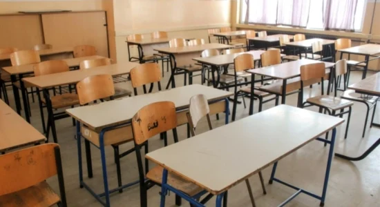 Shkollat e Prishtinës udhëzohen t’ia kushtojnë orën e parë katërshes së UÇK-së