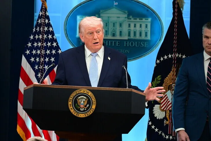 Trump anuloi sulmet e planifikuara të SHBA-së ndaj grupit Huthi në minutën e fundit
